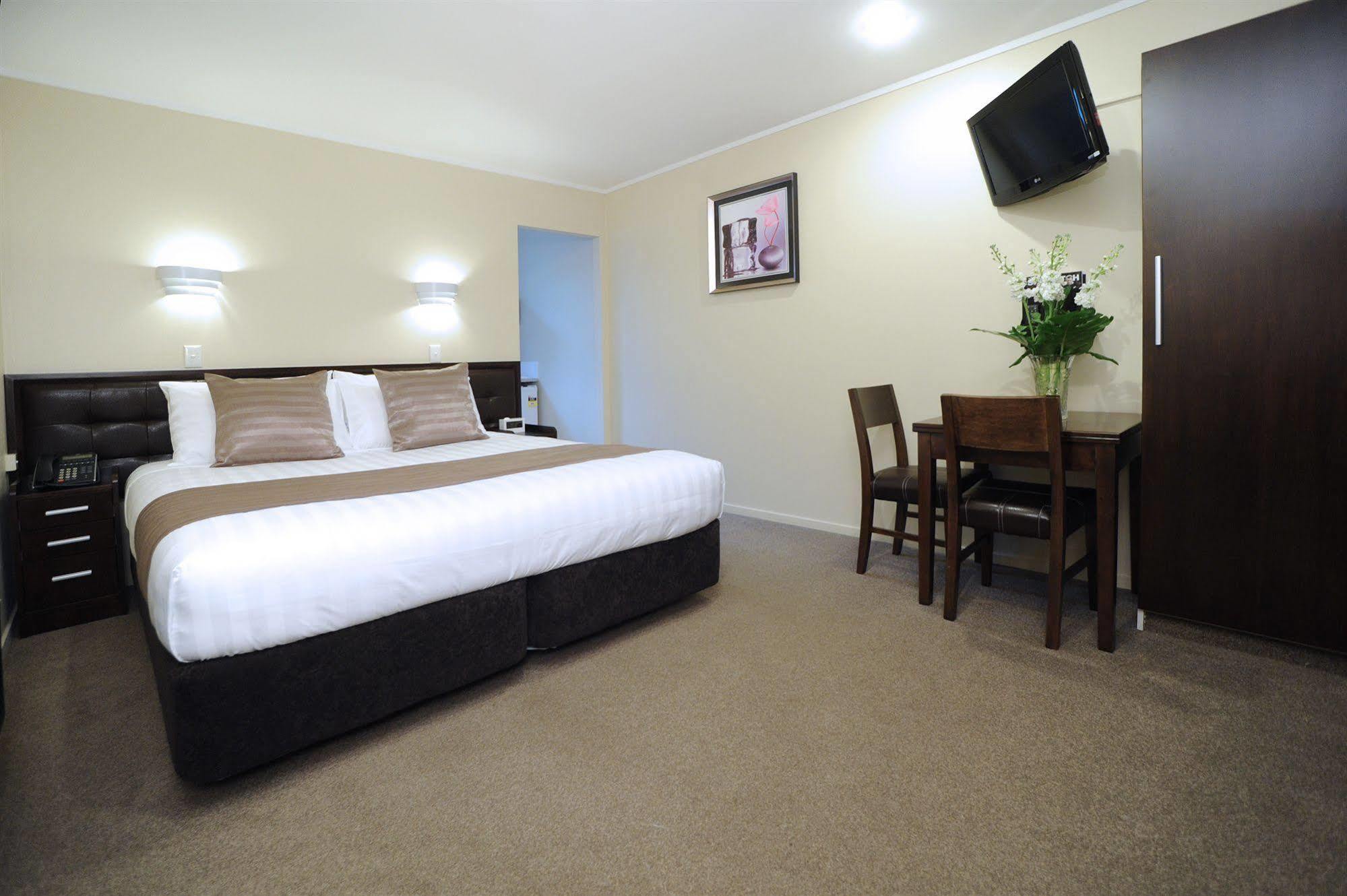Tudor Court Motor Lodge Auckland Extérieur photo